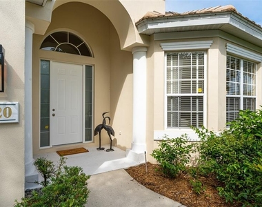6920 Lennox Place - Photo Thumbnail 3