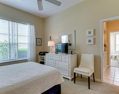 6920 Lennox Place - Photo Thumbnail 24