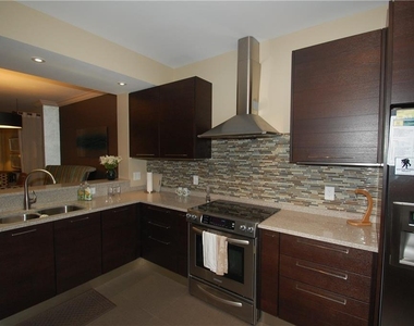 4634 Mirada Way - Photo Thumbnail 1