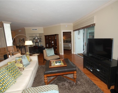 4634 Mirada Way - Photo Thumbnail 8