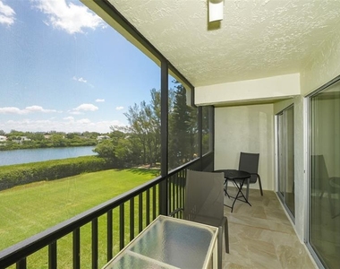 3240 Gulf Of Mexico Drive - Photo Thumbnail 3
