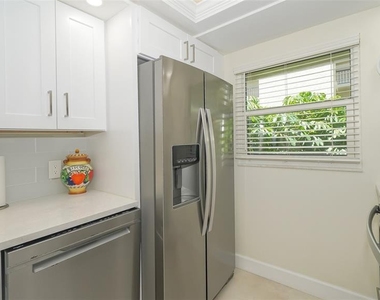3240 Gulf Of Mexico Drive - Photo Thumbnail 16