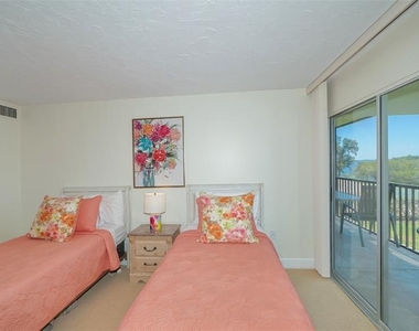 3240 Gulf Of Mexico Drive - Photo Thumbnail 28