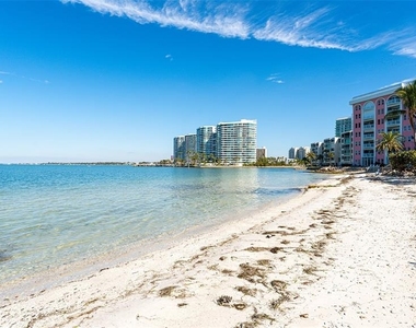 11 Sunset Drive - Photo Thumbnail 50