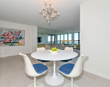 11 Sunset Drive - Photo Thumbnail 12