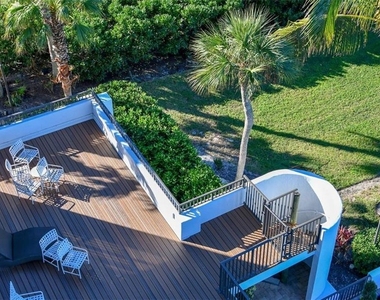 11 Sunset Drive - Photo Thumbnail 34