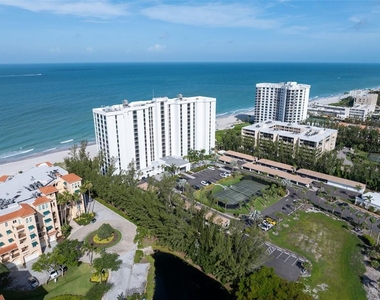 2425 Gulf Of Mexico Drive - Photo Thumbnail 54