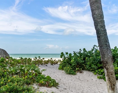2425 Gulf Of Mexico Drive - Photo Thumbnail 40