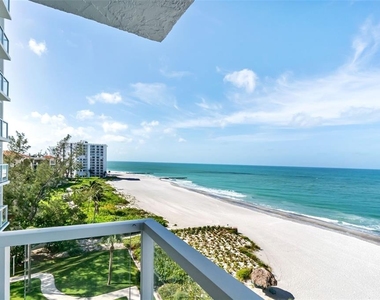 2425 Gulf Of Mexico Drive - Photo Thumbnail 35