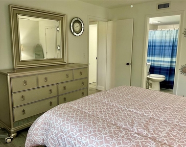 3213 Beneva Road - Photo Thumbnail 9