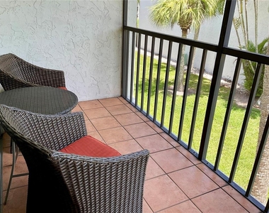 3213 Beneva Road - Photo Thumbnail 15