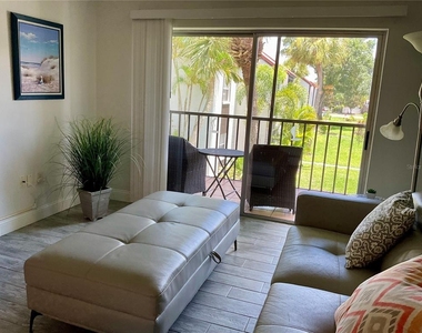 3213 Beneva Road - Photo Thumbnail 4