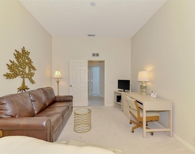 549 Fallbrook Drive - Photo Thumbnail 49