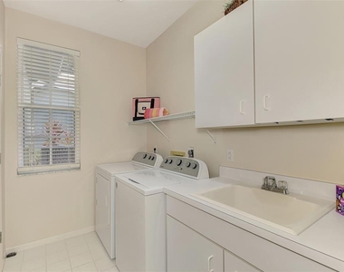 549 Fallbrook Drive - Photo Thumbnail 50