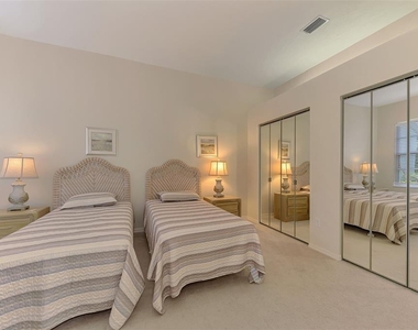 549 Fallbrook Drive - Photo Thumbnail 43