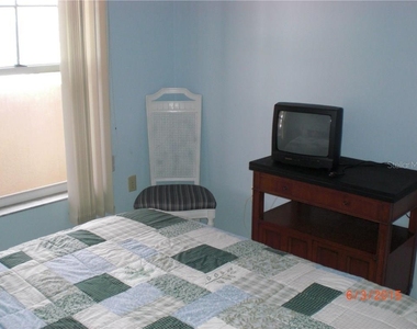 4570 Pinebrook Circle - Photo Thumbnail 12