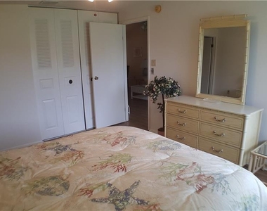 5907 36th Avenue Circle W - Photo Thumbnail 9