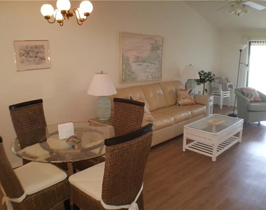 5907 36th Avenue Circle W - Photo Thumbnail 3