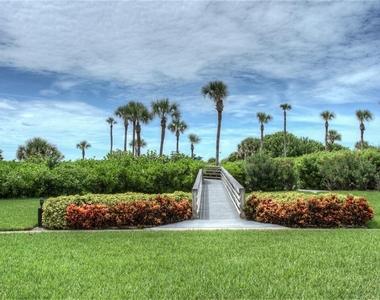 2109 Gulf Of Mexico Drive - Photo Thumbnail 20