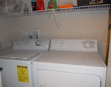 8750 Olde Hickory Avenue - Photo Thumbnail 6