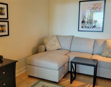 750 N Tamiami Trail - Photo Thumbnail 11