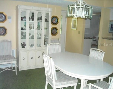 1700 Glenhouse Drive - Photo Thumbnail 5