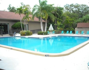 1700 Glenhouse Drive - Photo Thumbnail 11