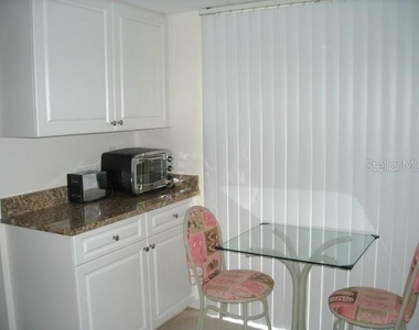 1700 Glenhouse Drive - Photo Thumbnail 6