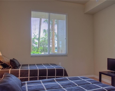 7705 Grand Estuary Trail - Photo Thumbnail 16
