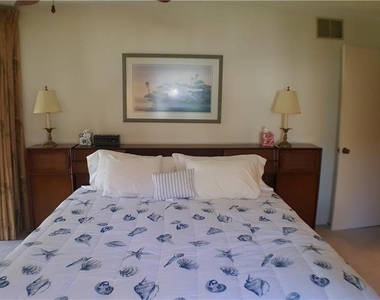 6462 Wild Oak Bay Boulevard - Photo Thumbnail 9