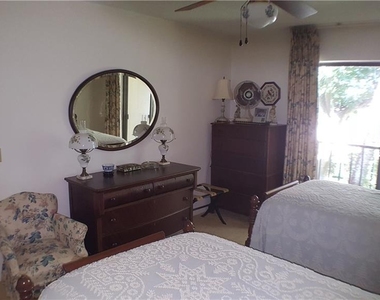 6462 Wild Oak Bay Boulevard - Photo Thumbnail 13