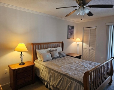 6468 Seagull Drive - Photo Thumbnail 20
