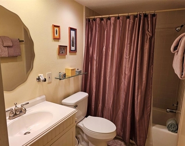 6468 Seagull Drive - Photo Thumbnail 24