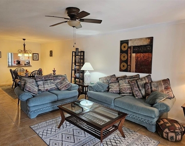 6468 Seagull Drive - Photo Thumbnail 13