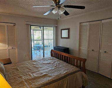6468 Seagull Drive - Photo Thumbnail 21