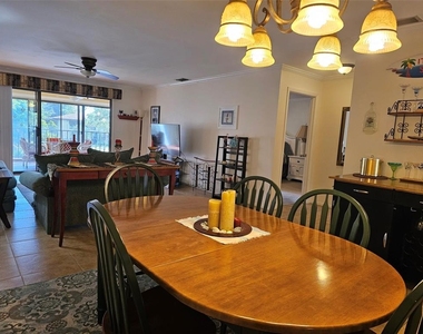 6468 Seagull Drive - Photo Thumbnail 10