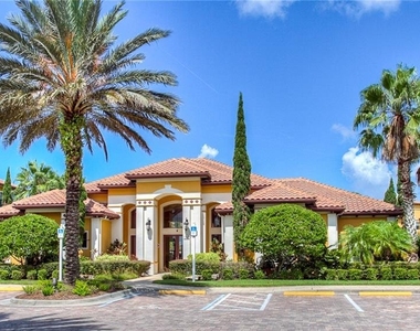 8357 38th Street Circle E - Photo Thumbnail 14