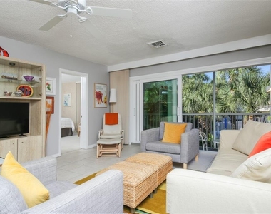500 S Washington Drive - Photo Thumbnail 13