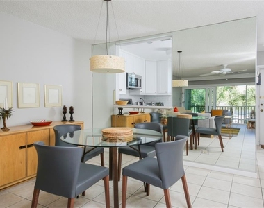 500 S Washington Drive - Photo Thumbnail 4