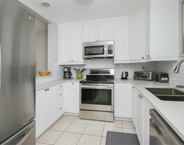 500 S Washington Drive - Photo Thumbnail 5