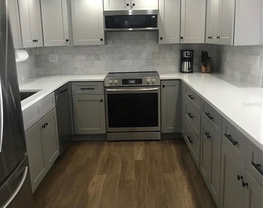 800 Benjamin Franklin Drive - Photo Thumbnail 25
