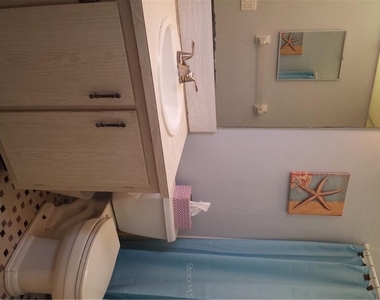 4107 41st Street W - Photo Thumbnail 13