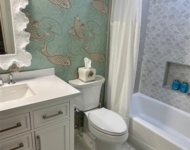 2319 Harbour Oaks Drive - Photo Thumbnail 14