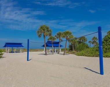 2319 Harbour Oaks Drive - Photo Thumbnail 20