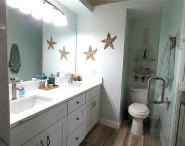 4639 Chapel Hill Drive - Photo Thumbnail 14