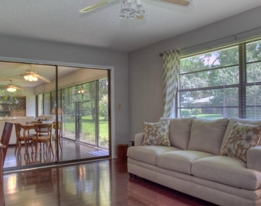 7093 Fairway Bend Lane - Photo Thumbnail 16