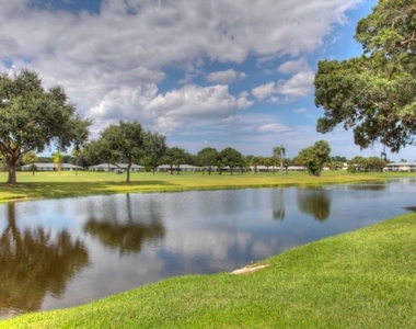 7093 Fairway Bend Lane - Photo Thumbnail 24