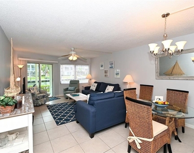 1257 S Portofino Drive - Photo Thumbnail 3