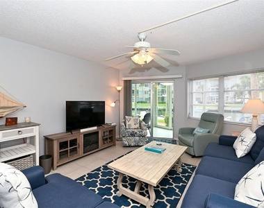 1257 S Portofino Drive - Photo Thumbnail 5