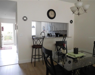 8735 Olde Hickory Avenue - Photo Thumbnail 5